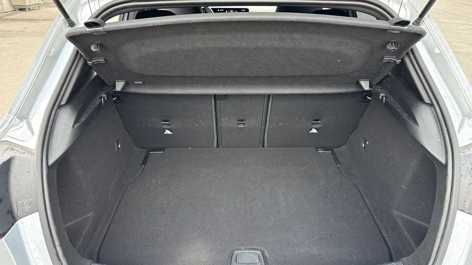 MERCEDES-BENZ A Klasa A 200 AMG Line 7G-DCT