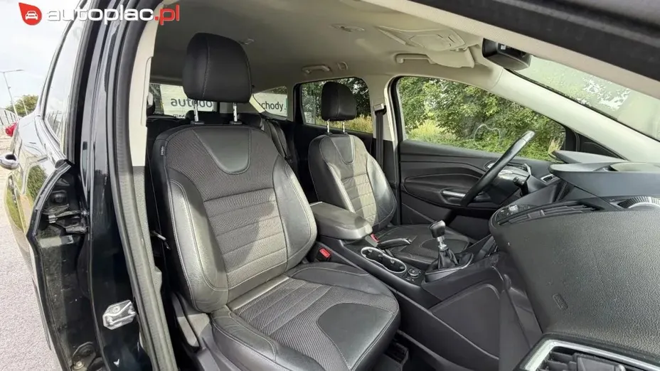 FORD Kuga -