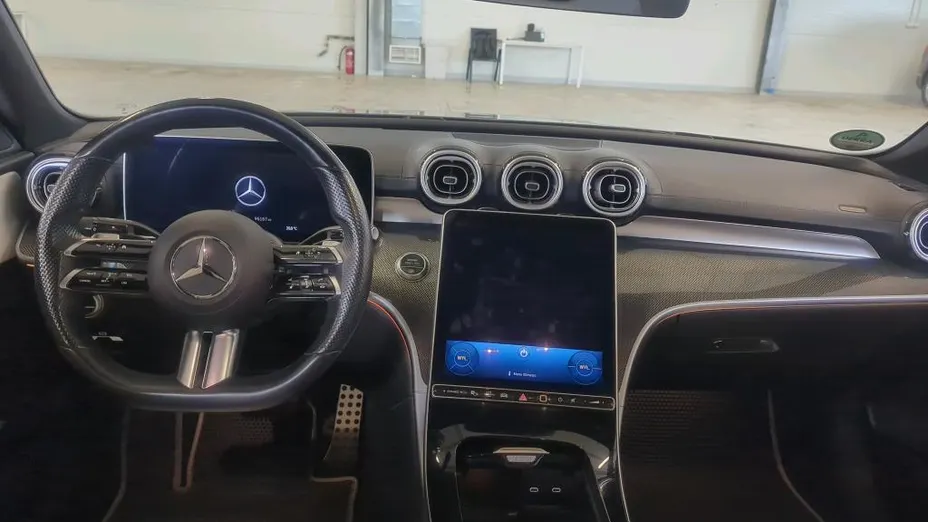 MERCEDES-BENZ C Klasa C 300 mHEV 4-Matic AMG