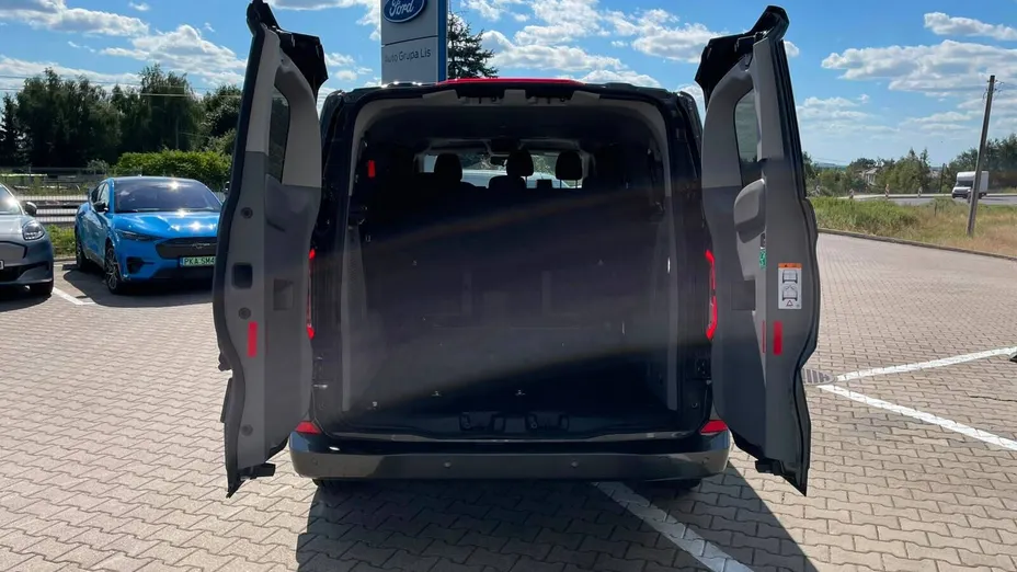 FORD Transit Custom Transit Custom 2.0 EcoBlue 320 L2H1 Limited Aut. Nowy