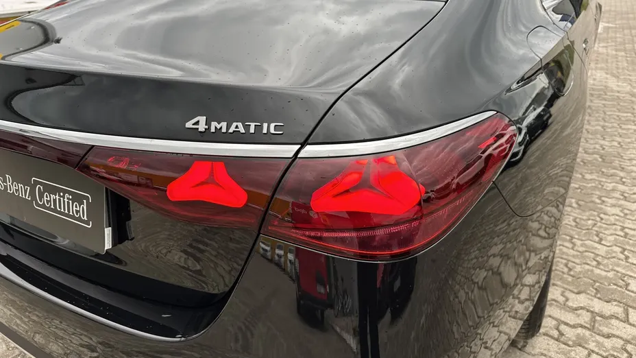 MERCEDES-BENZ E Klasa E 220 d mHEV 4-Matic Avantgarde 9G-Tronic