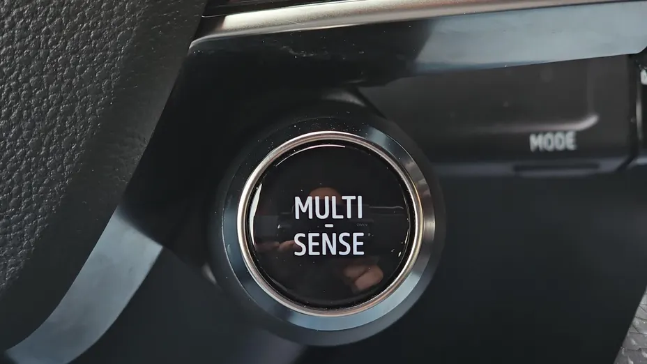 RENAULT Austral Austral 1.3 TCe mHEV Techno aut