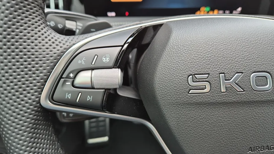 SKODA Superb Superb 2.0 TSI Sportline DSG Nowy