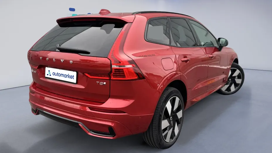 VOLVO XC60 XC60 T8 Plug-In Hybrid AWD Ultra Dark aut