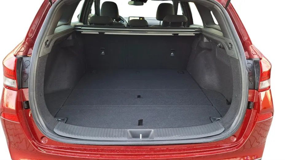 HYUNDAI i30 i30 1.5 T-GDI 48V Smart DCT