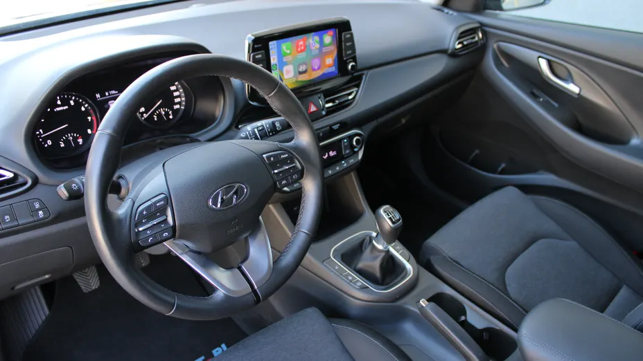 HYUNDAI i30 i30 1.5 T-GDI 48V Smart