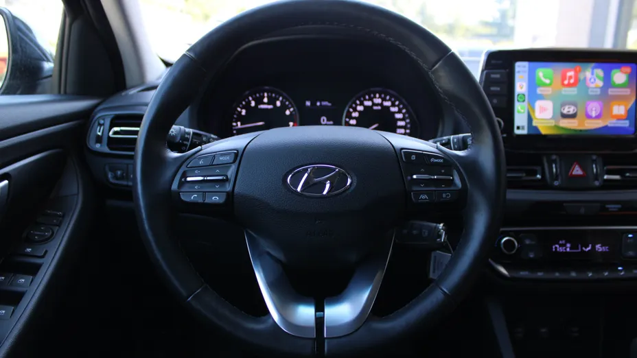 HYUNDAI i30 i30 1.5 T-GDI 48V Smart