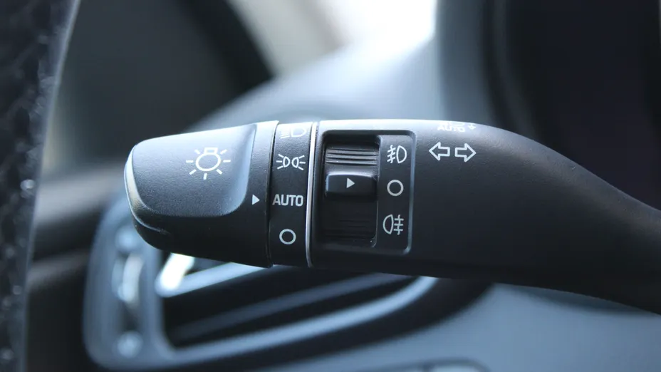 HYUNDAI i30 i30 1.5 T-GDI 48V Smart