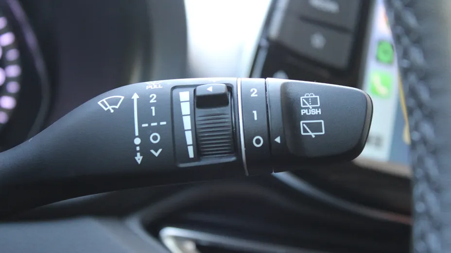 HYUNDAI i30 i30 1.5 T-GDI 48V Smart