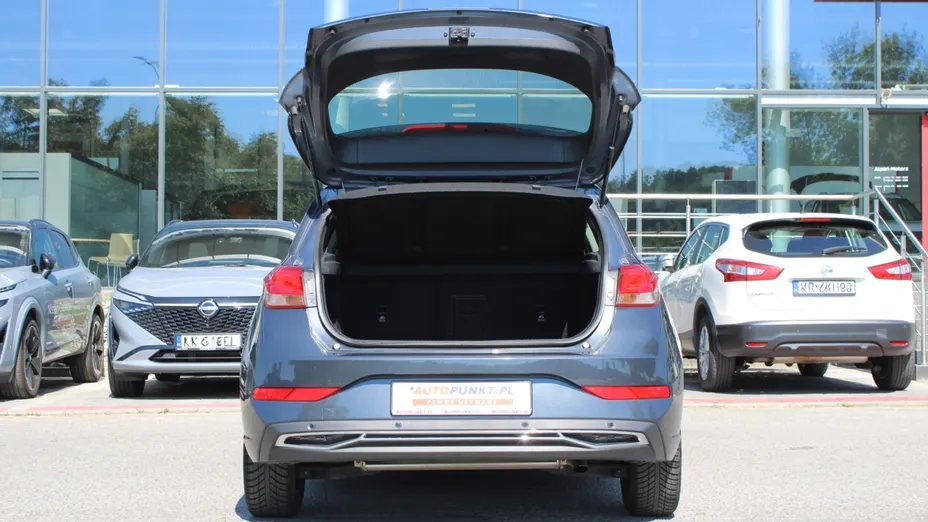 HYUNDAI i30 i30 1.5 T-GDI 48V Smart