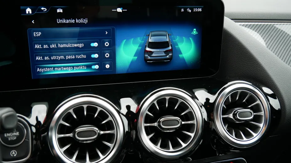 MERCEDES-BENZ B Klasa B 220 4-Matic mHEV AMG Line 8G-DCT