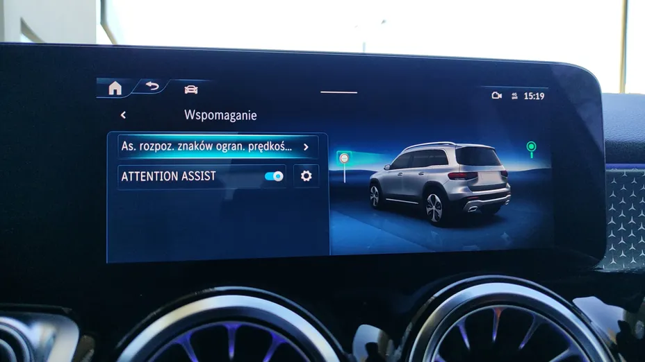 MERCEDES-BENZ GLB GLB 200 Progressive 7G-DCT