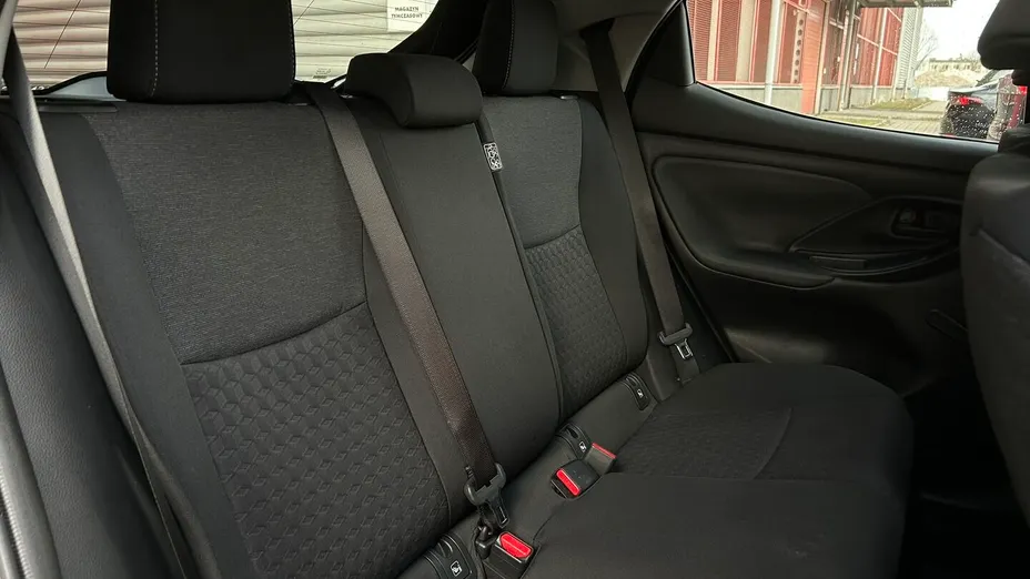 TOYOTA Yaris Yaris Hybrid 1.5 Comfort