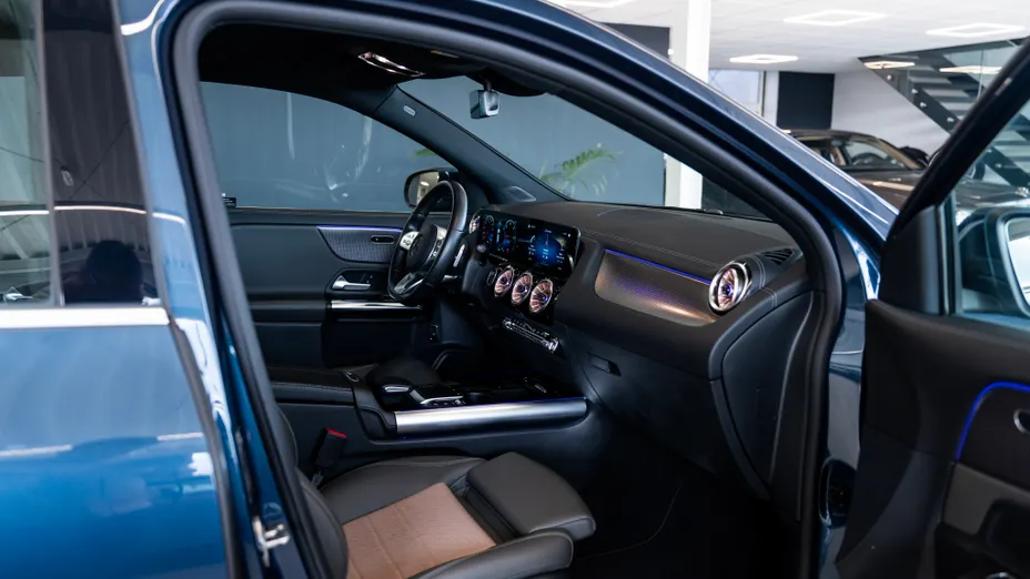 MERCEDES-BENZ EQA EQA 250 66.5kWh Electric Art