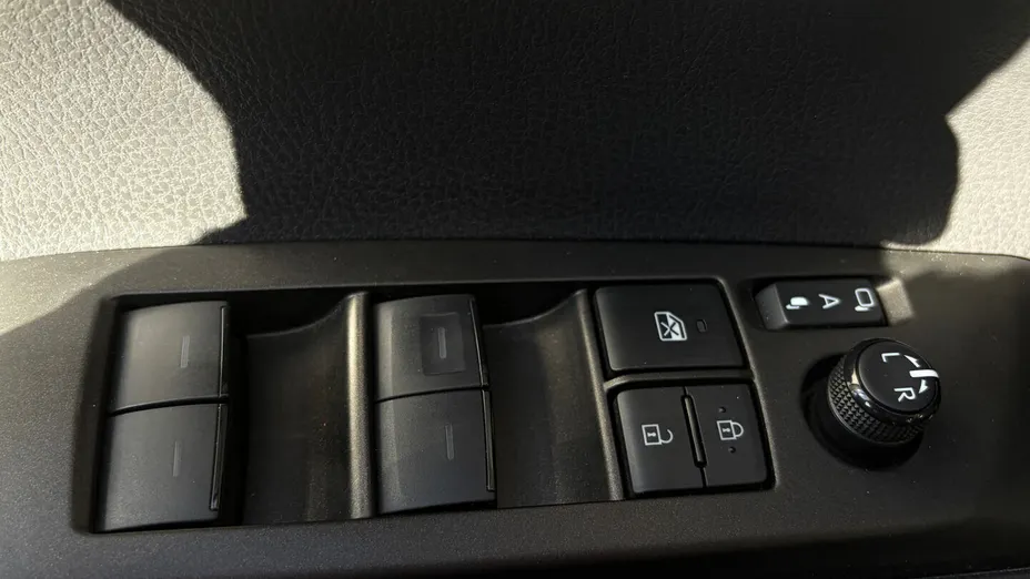 TOYOTA Camry Camry 2.5 Hybrid Comfort CVT