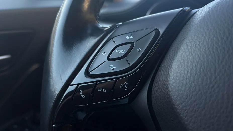 TOYOTA C-HR C-HR 1.8 Hybrid Selection