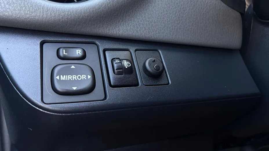 TOYOTA Yaris Yaris 1.5 Premium