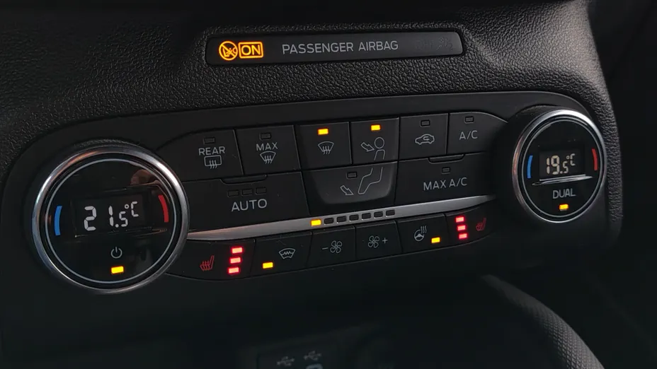 FORD Focus Focus 2.0 EcoBlue Active X aut