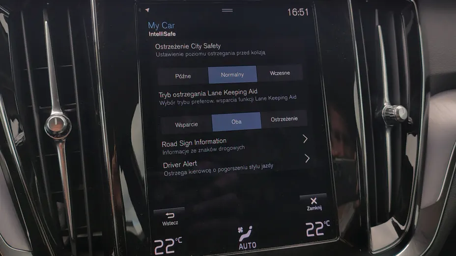 VOLVO V60 V60 B4 D Momentum Pro aut
