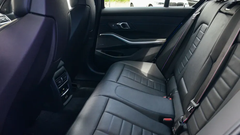 BMW Seria 3 M340d xDrive mHEV sport-aut