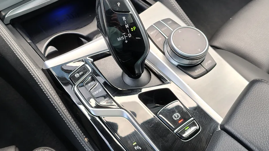 BMW Seria 5 520d xDrive mHEV Luxury Line aut