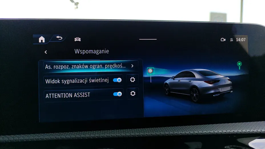 MERCEDES-BENZ CLA CLA 200 AMG Line 7G-DCT