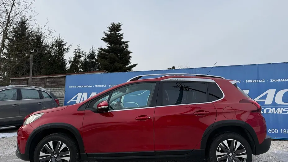 PEUGEOT 2008 -