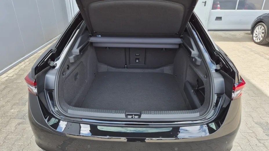 SKODA Superb Superb 2.0 TDI SCR 4x4 Sportline DSG