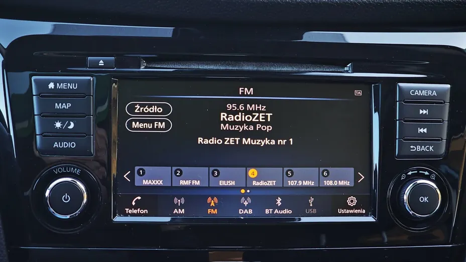 NISSAN Qashqai Qashqai 1.3 DIG-T N-Connecta DCT