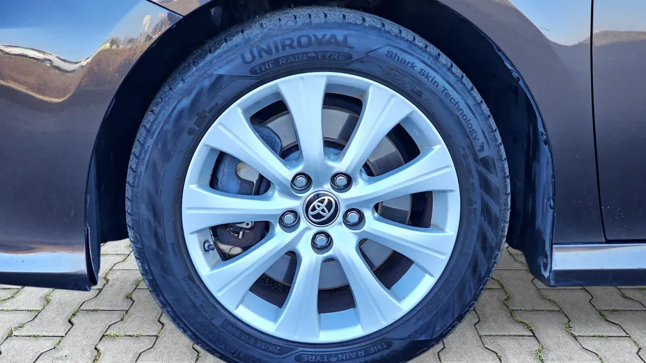 TOYOTA Camry Camry 2.5 Hybrid Comfort CVT