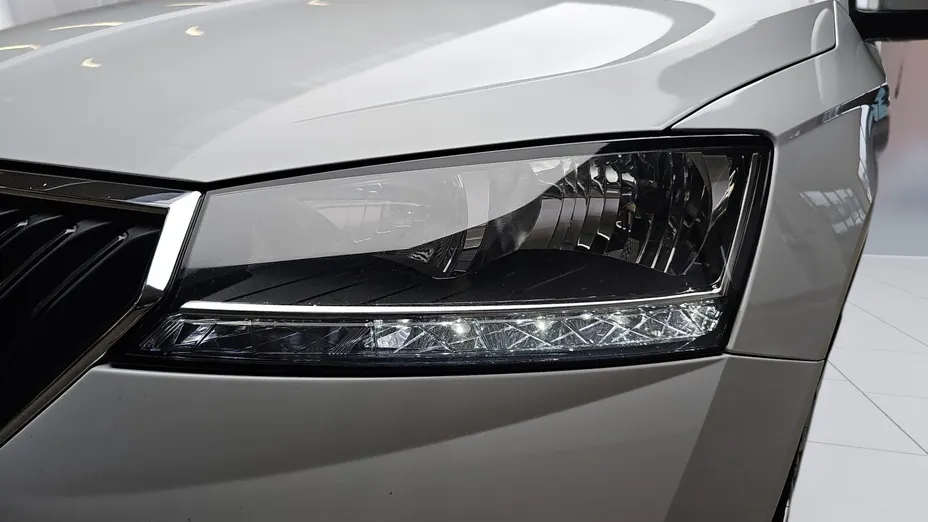 SKODA Fabia Fabia 1.0 TSI Ambition