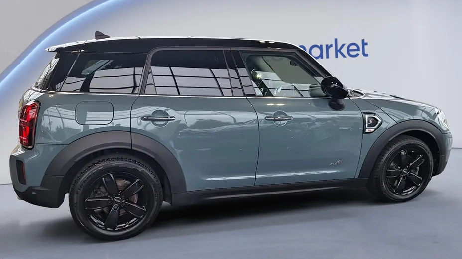 MINI [BMW] Countryman Cooper S ALL4 aut