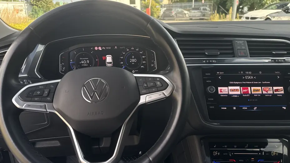 VOLKSWAGEN Tiguan Allspace -