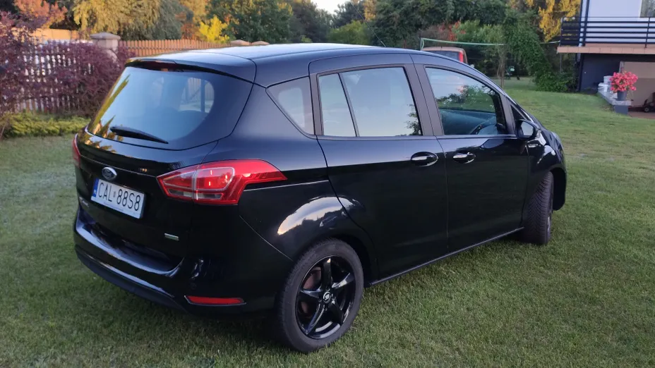 FORD B-MAX -