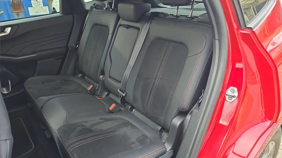 FORD Kuga Kuga 2.5 FHEV AWD ST-Line X eCVT