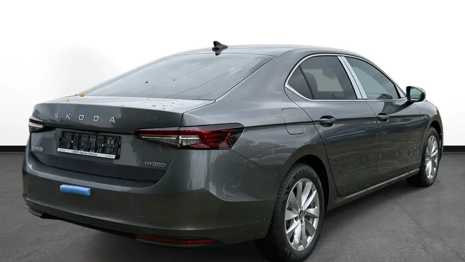 SKODA Superb Superb 1.5 TSI mHEV Edition 130 DSG