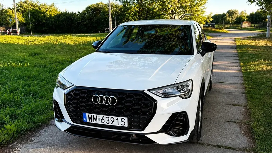 AUDI Q3 Sportback -
