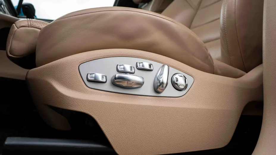 PORSCHE Macan Macan T