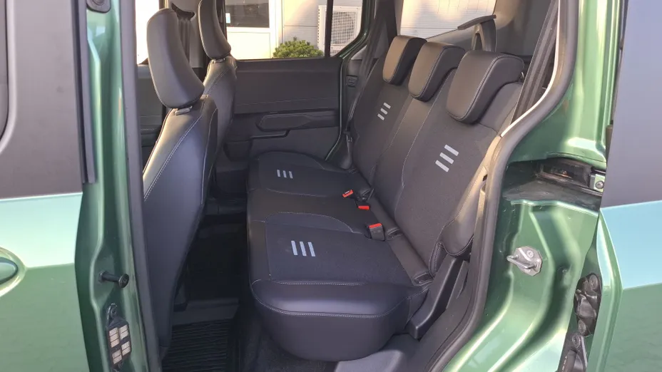 FORD Tourneo Courier Tourneo Courier 1.0 EcoBoost Active aut