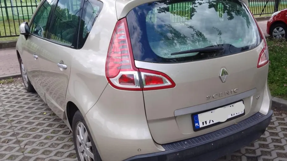 RENAULT Scenic Megane Scenic 1.9 dCi RT (klm)