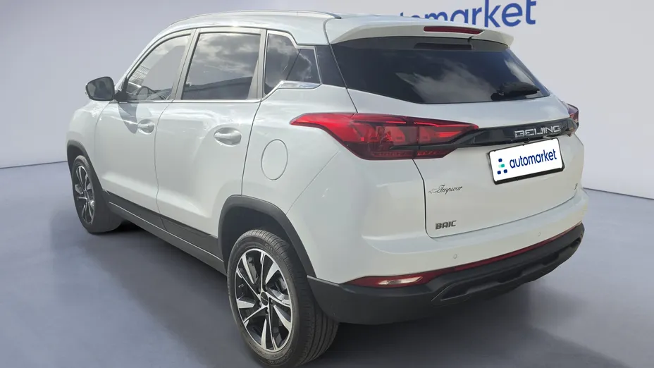 BAIC Beijing 3 Beijing 3 1.5T Luxury