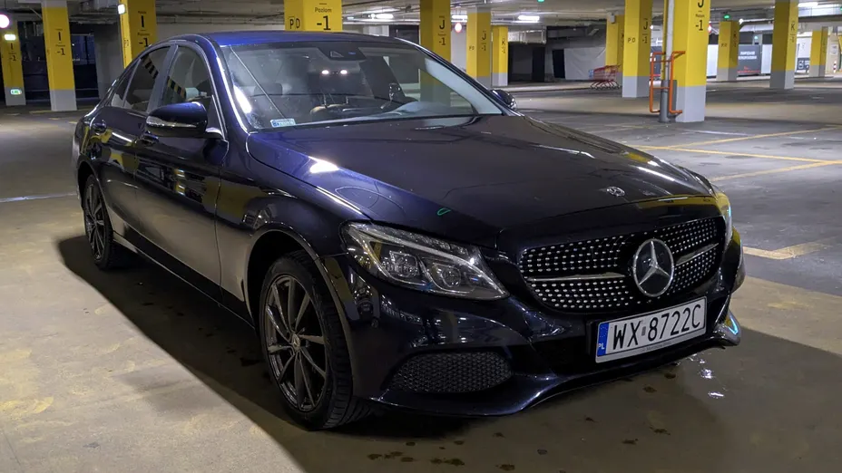 MERCEDES-BENZ C Klasa C 180 CGI BlueEff.