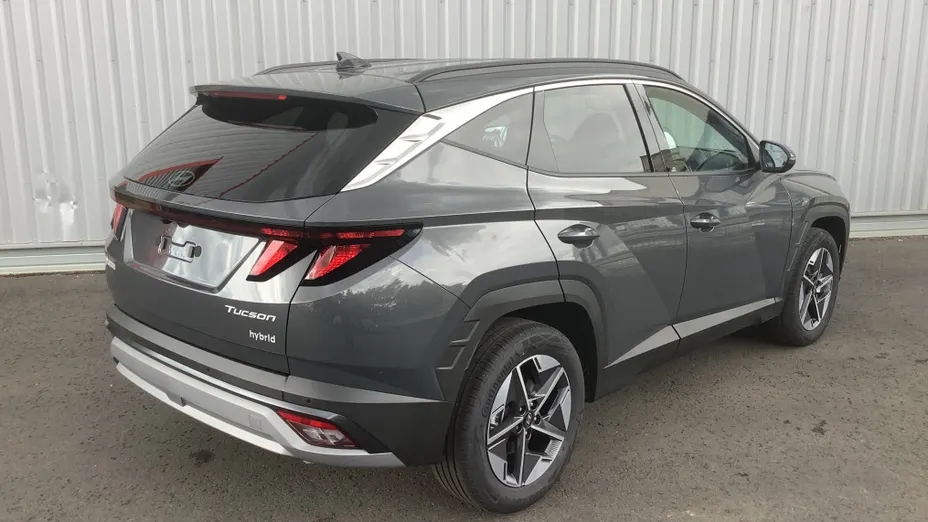 HYUNDAI Tucson -