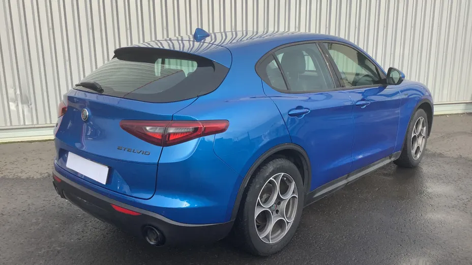 ALFA ROMEO Stelvio -