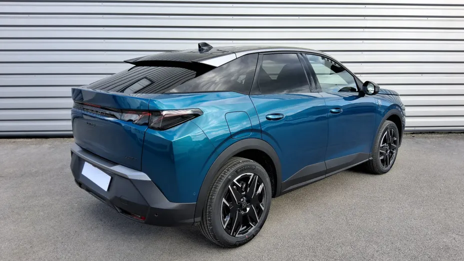 PEUGEOT 3008 -
