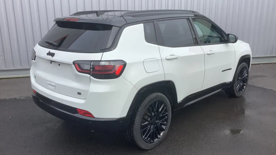 JEEP Compass -