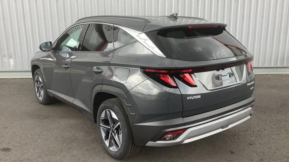 HYUNDAI Tucson -