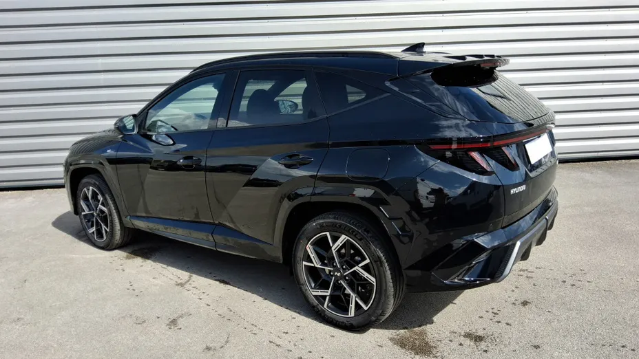 HYUNDAI Tucson -
