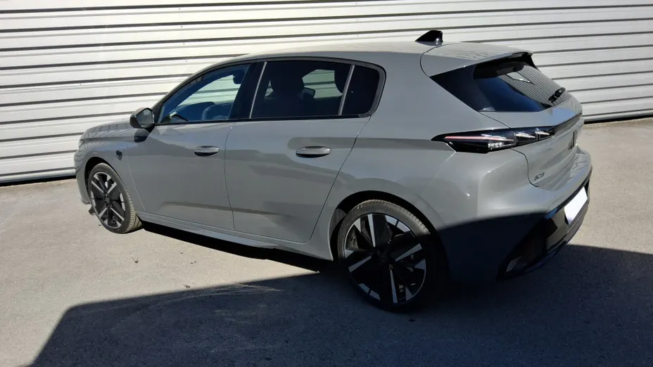 PEUGEOT 308 -