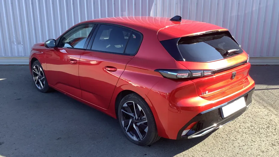 PEUGEOT 308 -